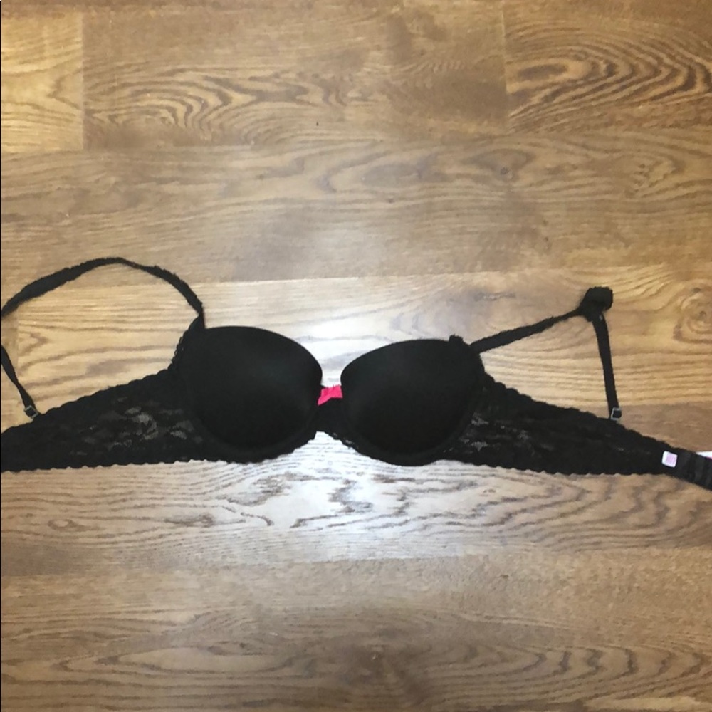 VS Pink Black Lacy Bra